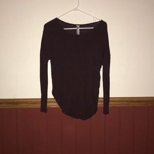 Burgundy long sleeve t